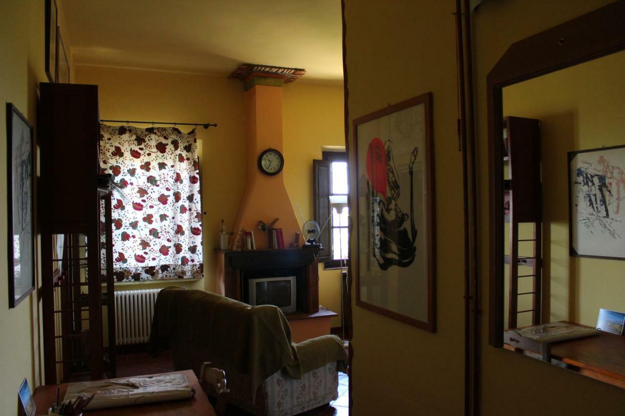 Bio Agriturismo Podere Pretoia San Gimignano Bagian luar foto